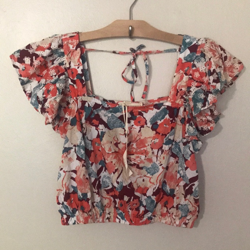 NEW Luna Moon Floral Ruffle Sleeve Crop‎ Top
